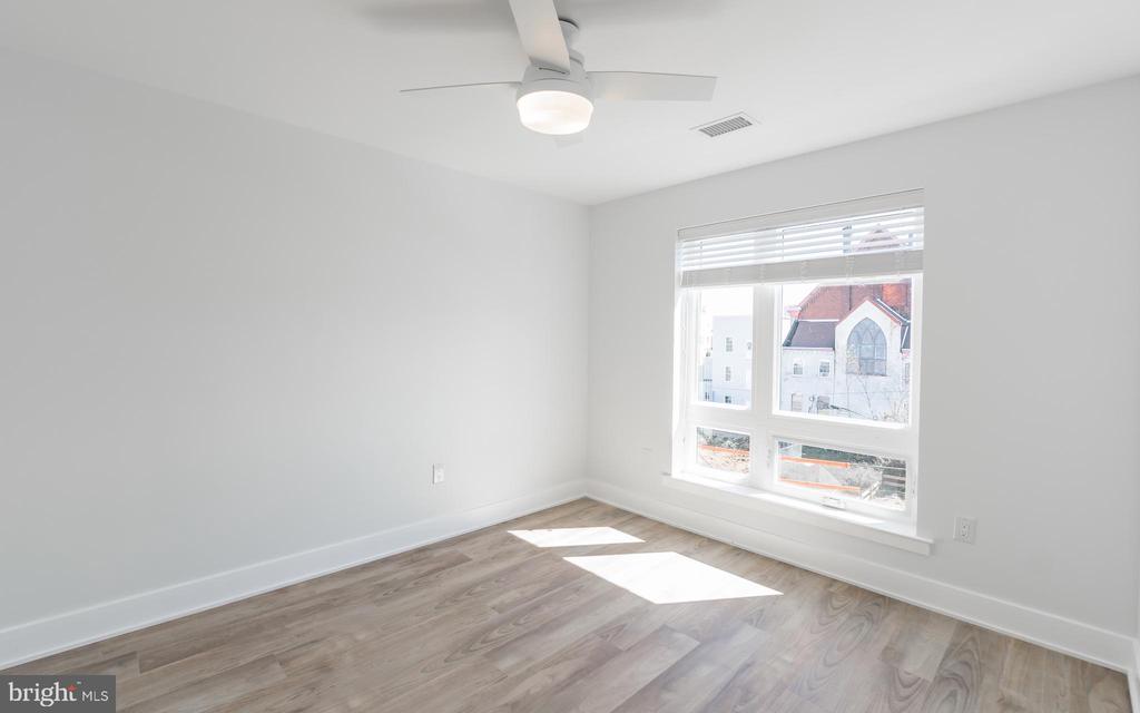 1616 N BAILEY ST #UNIT 301