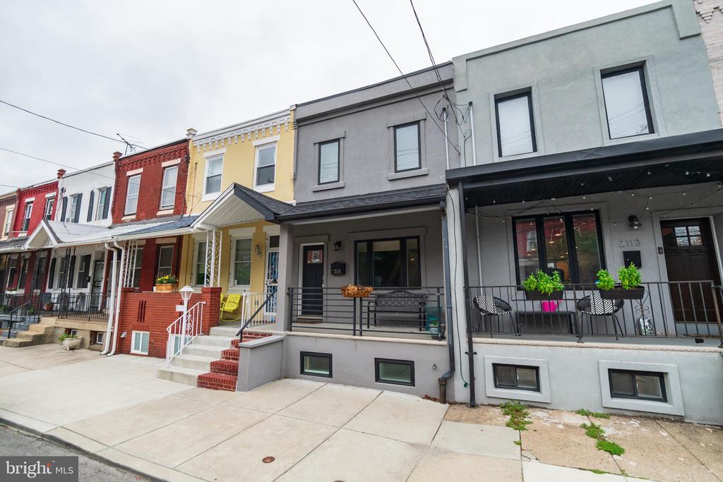 2115 WHARTON ST