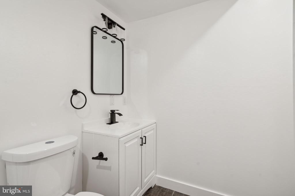 922 W SUSQUEHANNA AVE #2