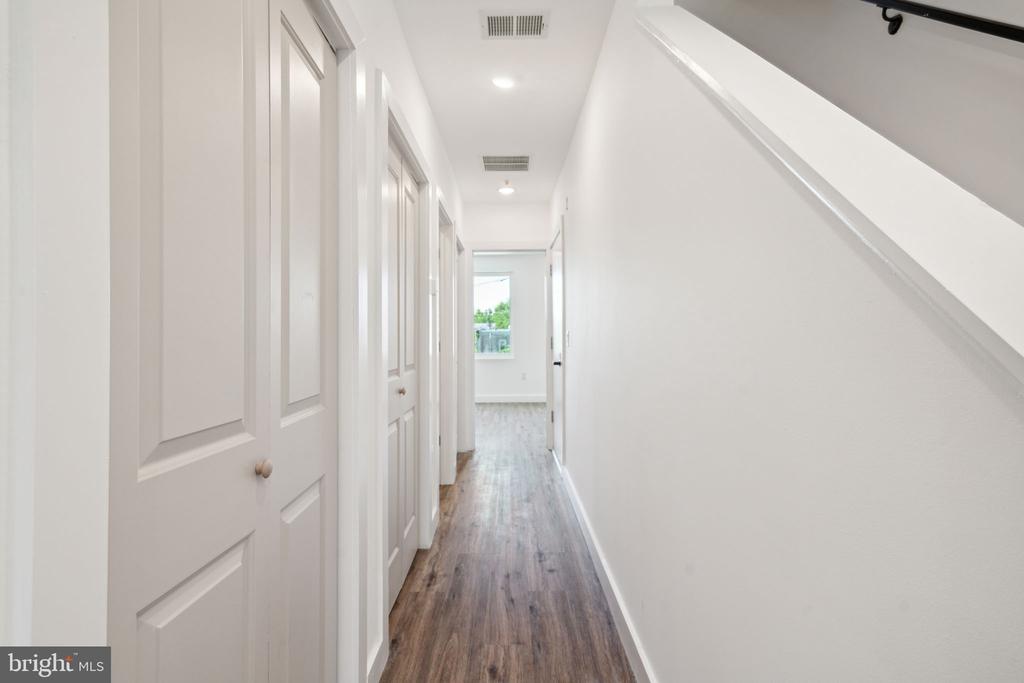 922 W SUSQUEHANNA AVE #2