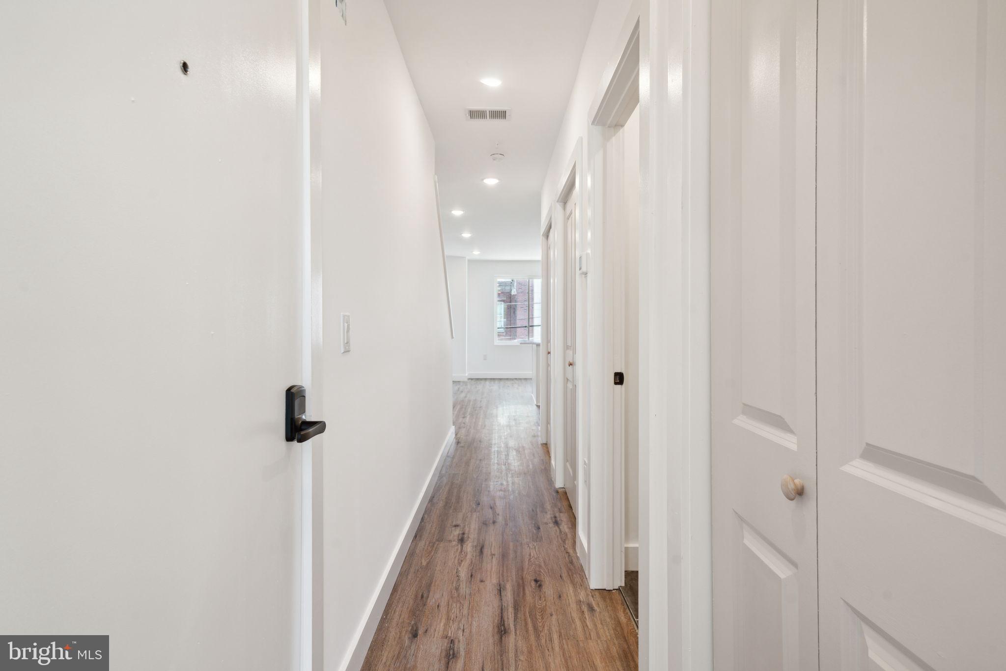 922 W SUSQUEHANNA AVE #2