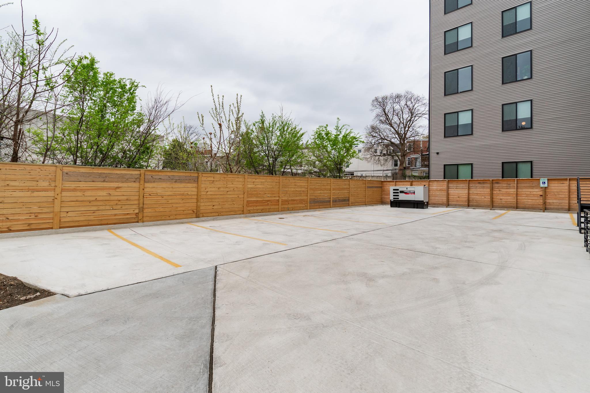 5900 GERMANTOWN AVE #UNIT 16