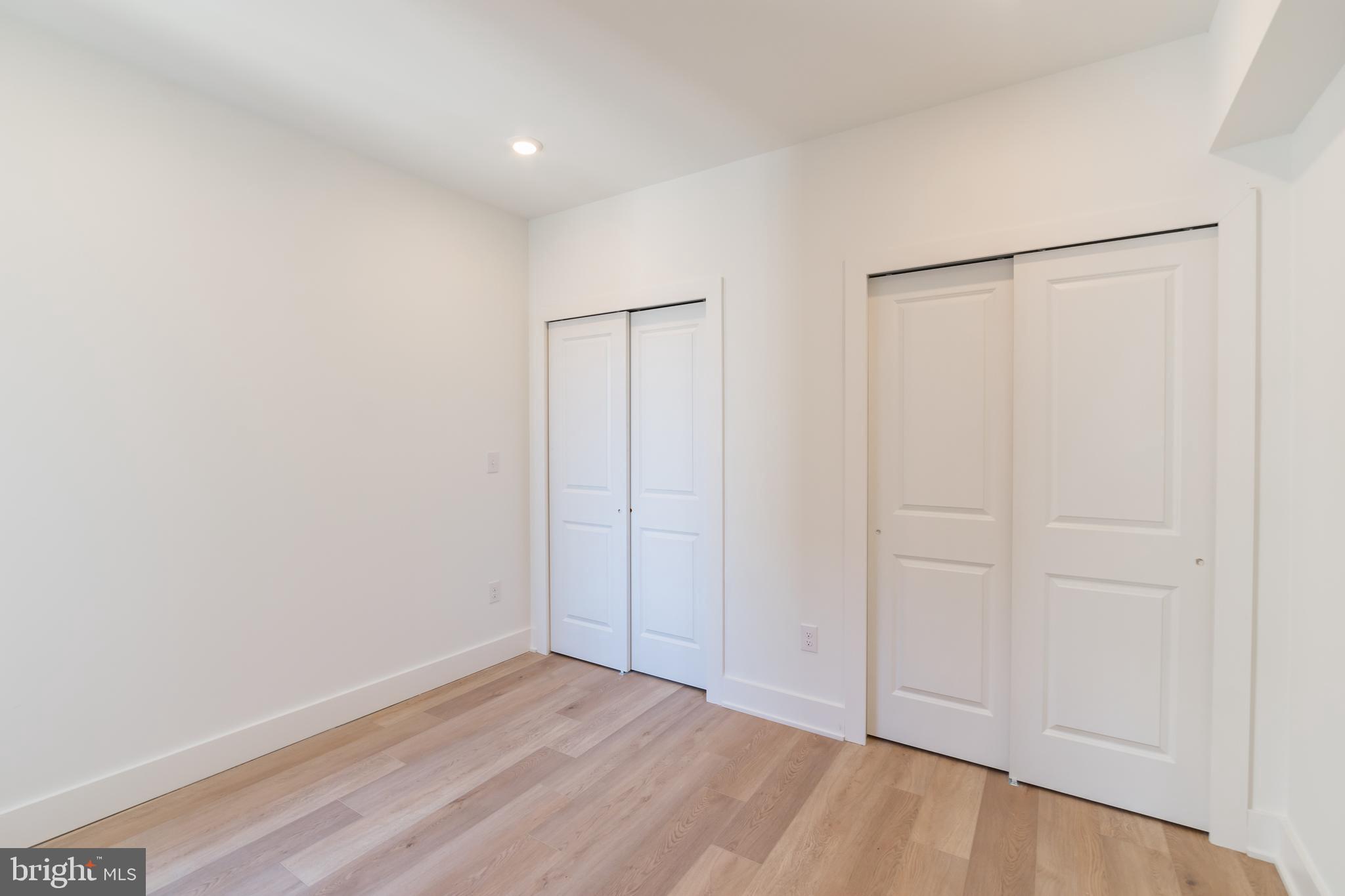 5900 GERMANTOWN AVE #UNIT 16