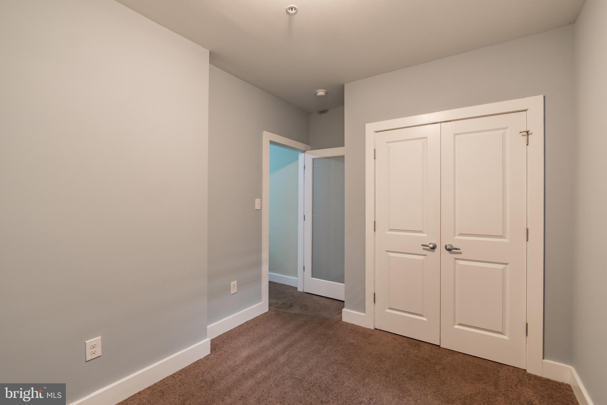 2012 W GIRARD AVE #UNIT 13A