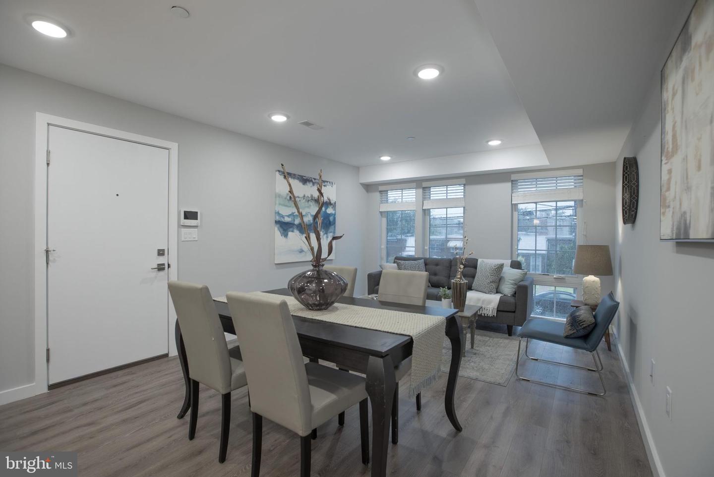 745 N 20TH ST #UNIT 1