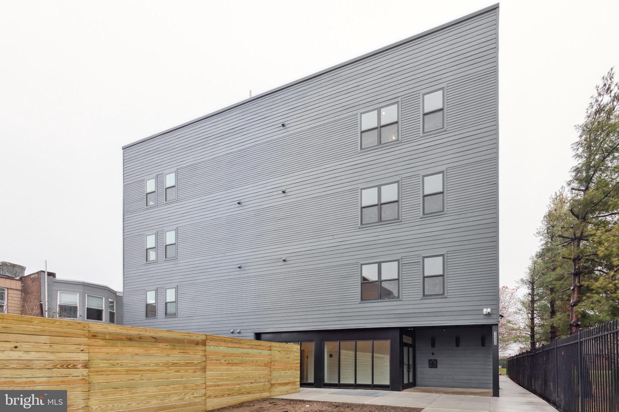 1330 S PATTON ST #UNIT 301