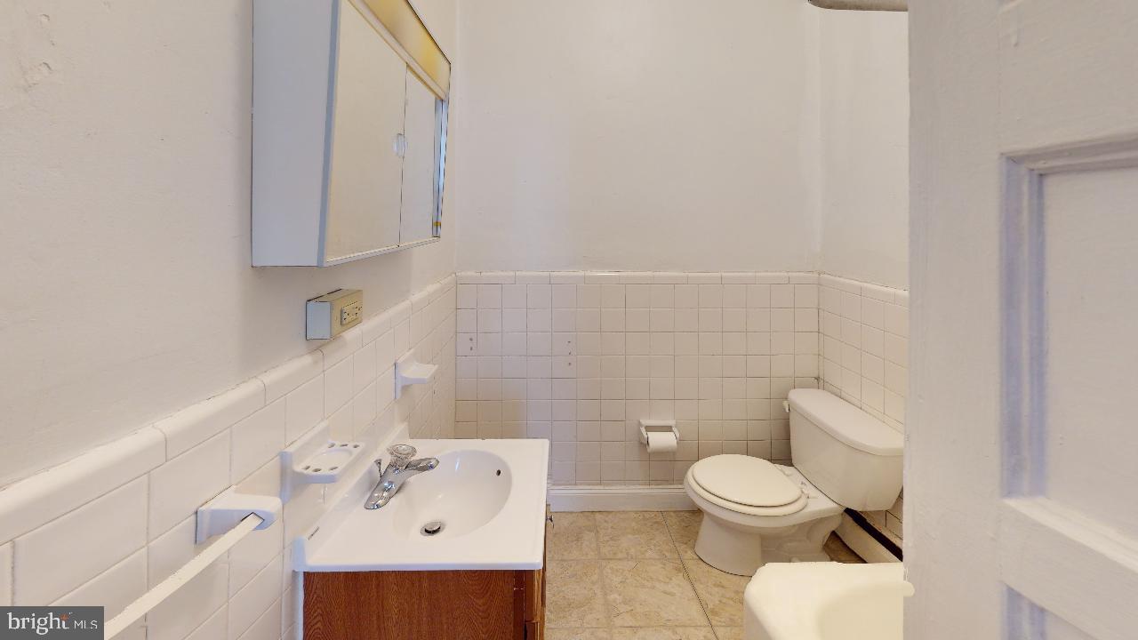 3511 BARING ST #UNIT 2A
