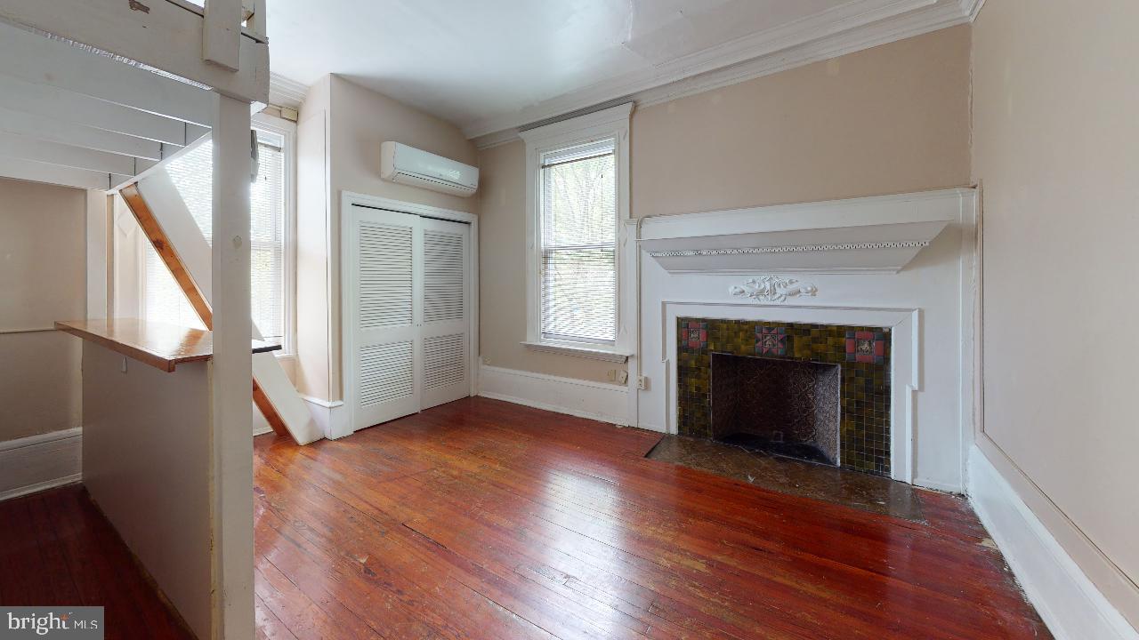 3511 BARING ST #UNIT 2A
