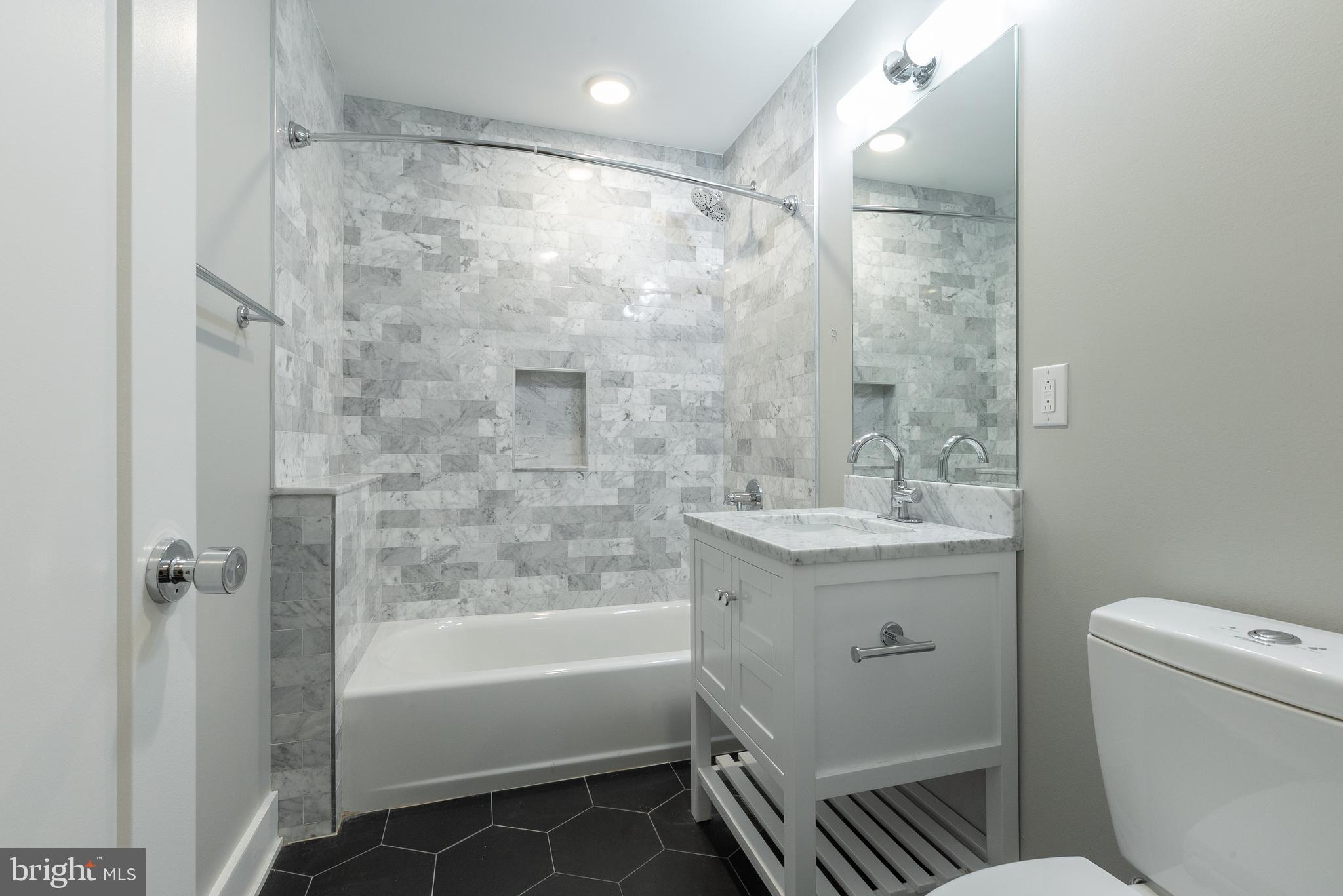 817 N 20TH ST #UNIT 1