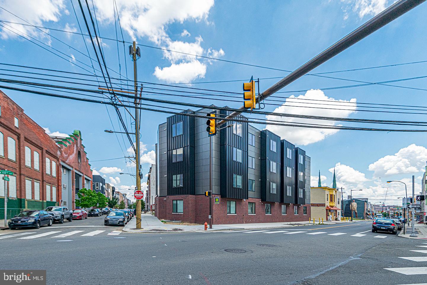 1245 RIDGE AVE #UNIT 402