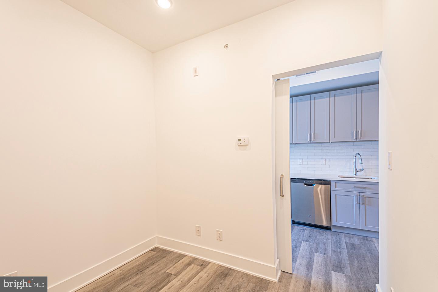 1245 RIDGE AVE #UNIT 402