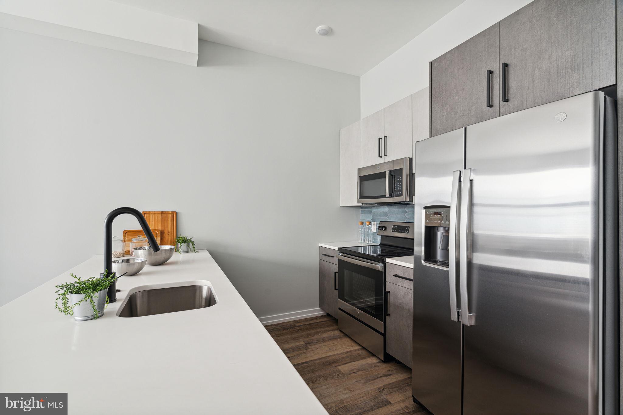 2233 N 7TH ST #UNIT 415