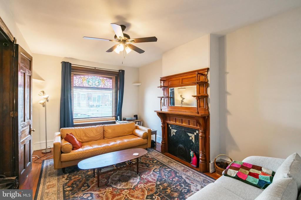 3830 MANAYUNK AVE