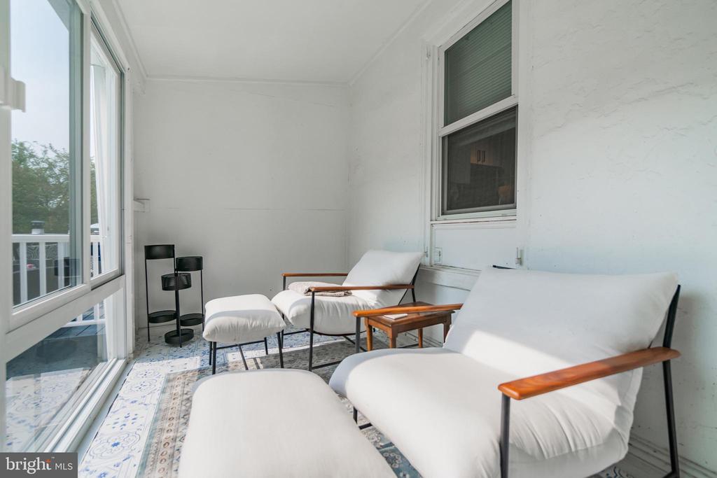 3830 MANAYUNK AVE