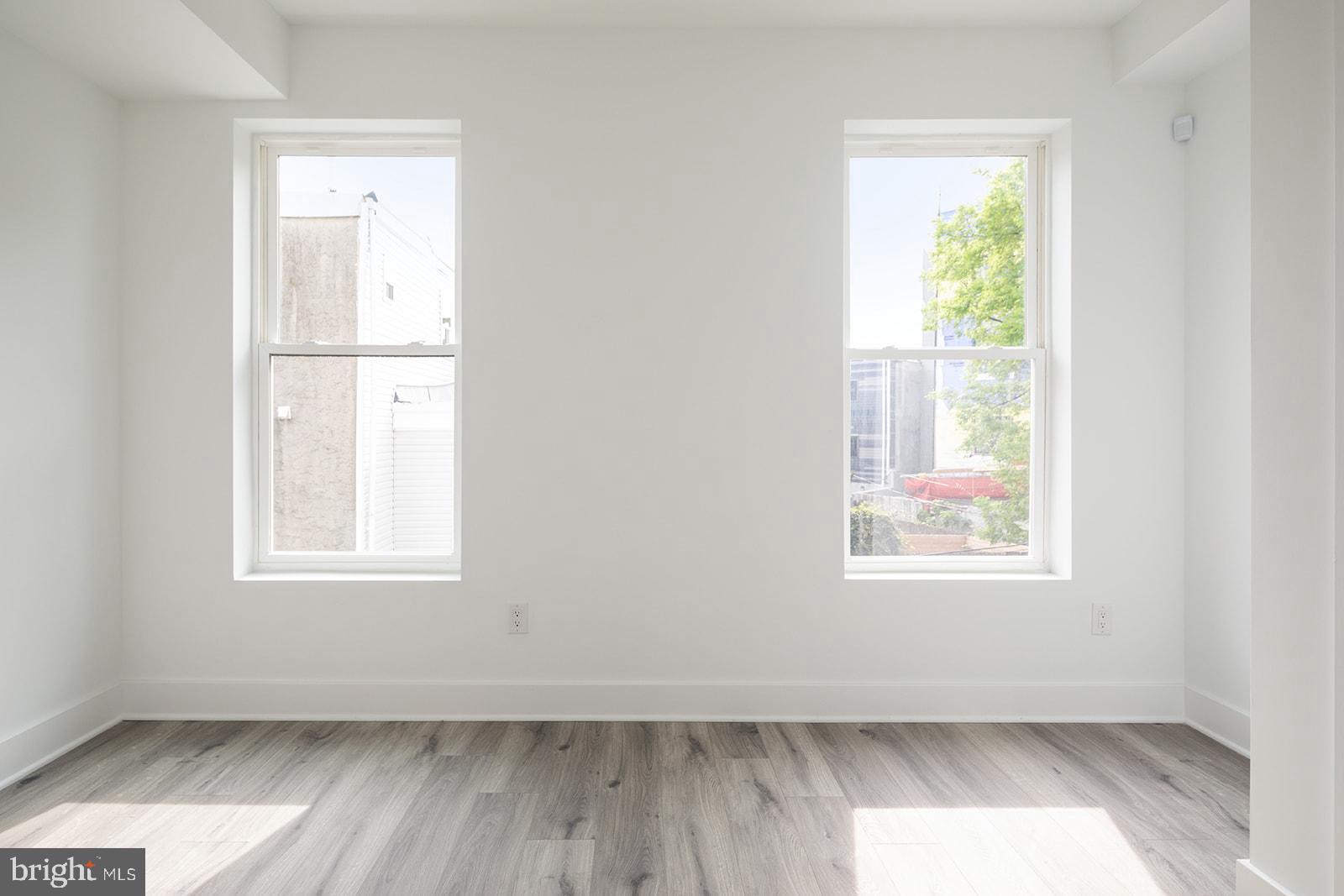 2032 E SUSQUEHANNA AVE #B