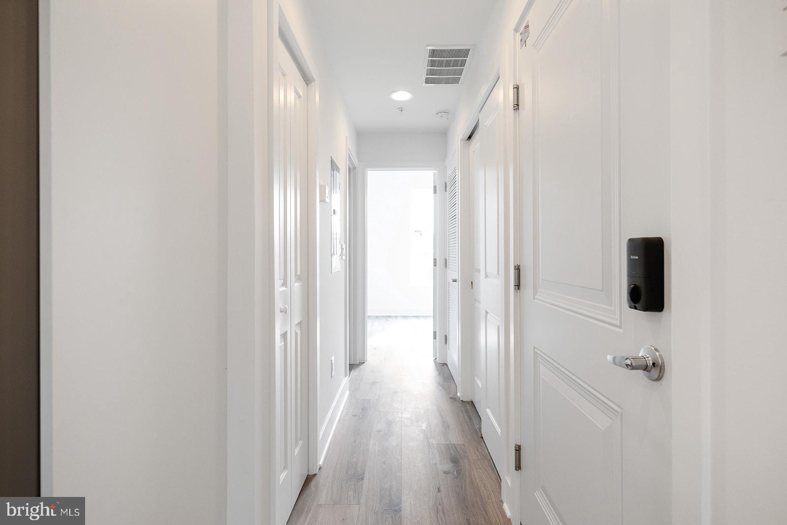 2032 E SUSQUEHANNA AVE #B