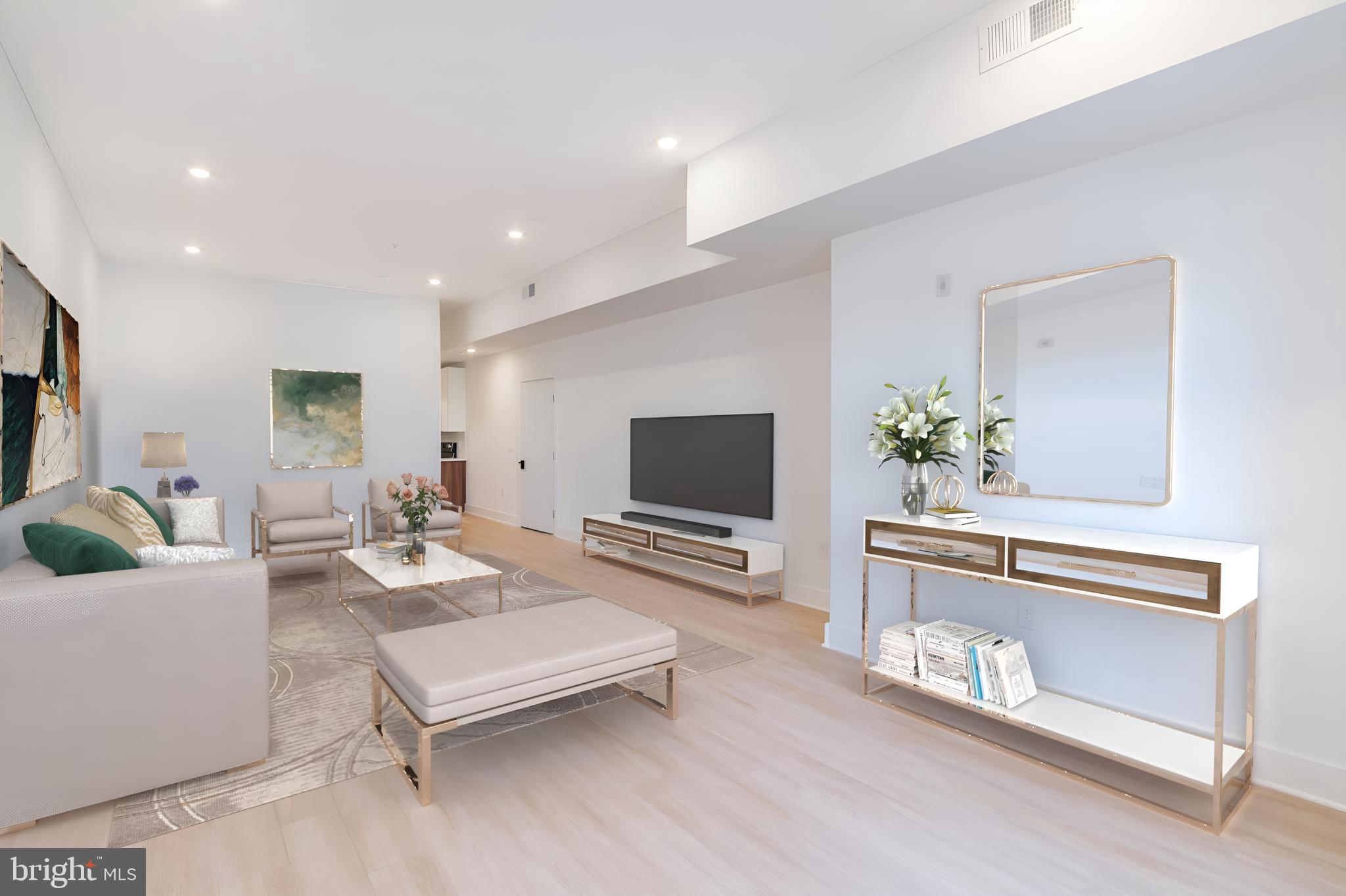 4408 LANCASTER AVE #UNIT 401