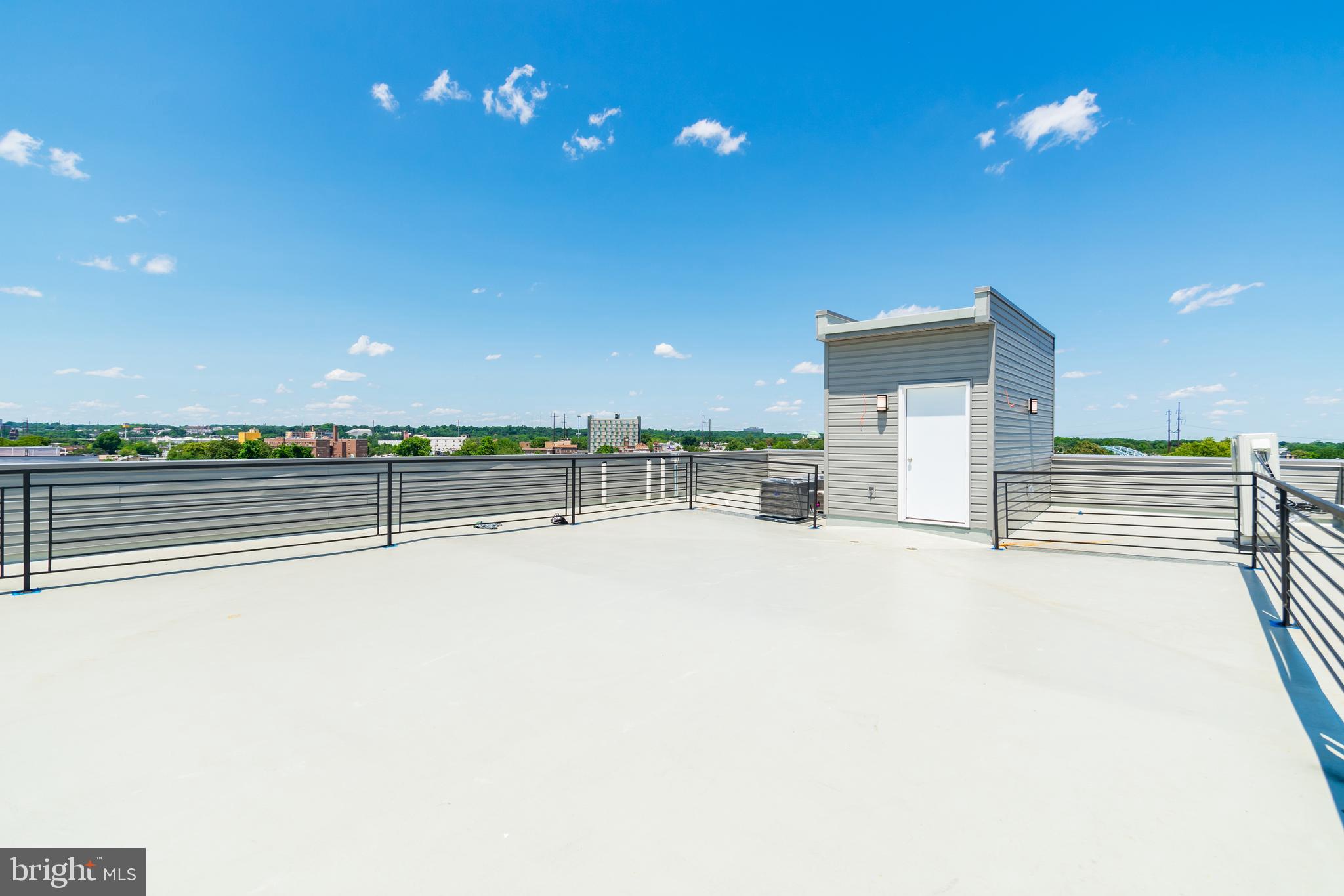 4408 LANCASTER AVE #UNIT 401