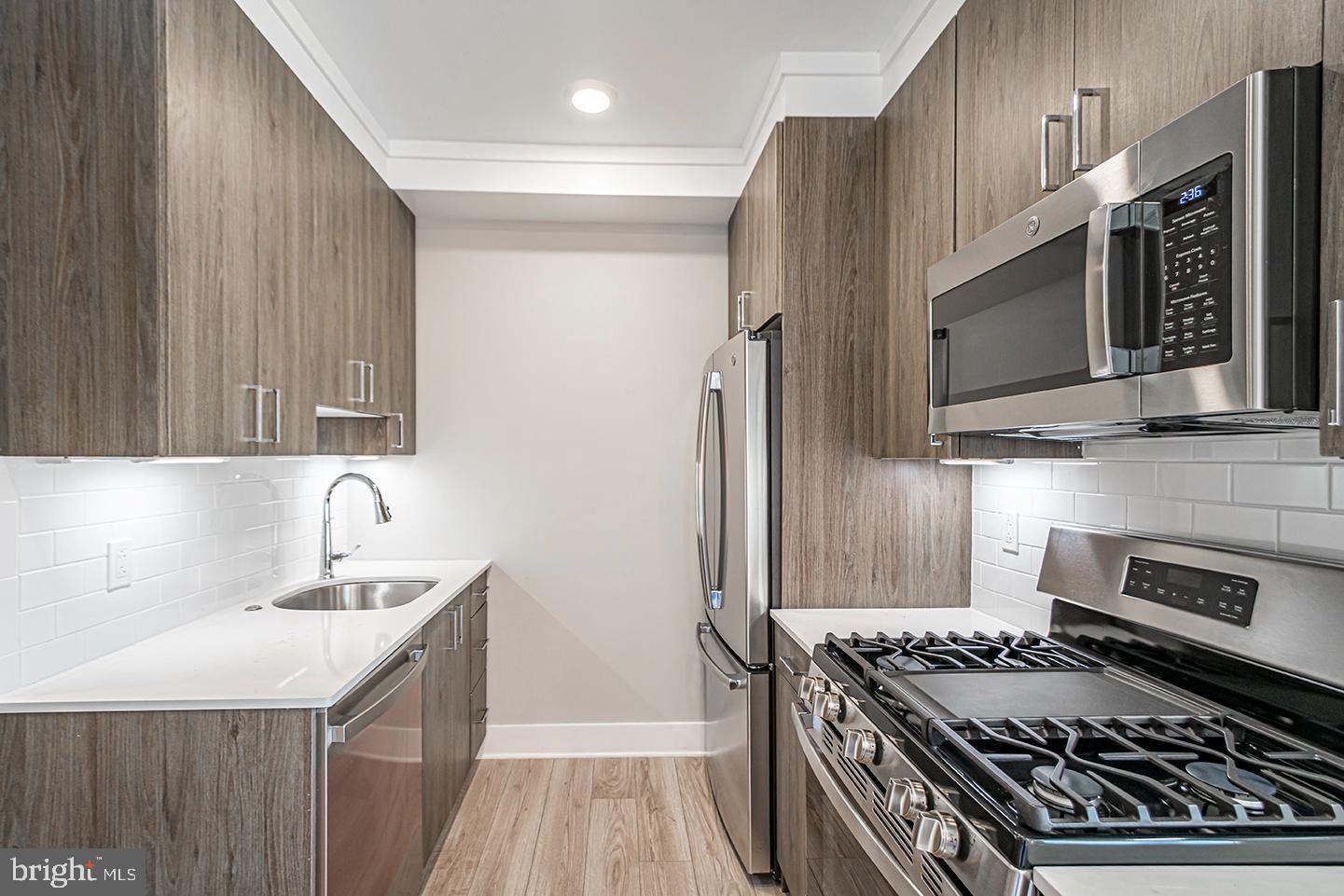 746 S 16TH ST #UNIT 3C