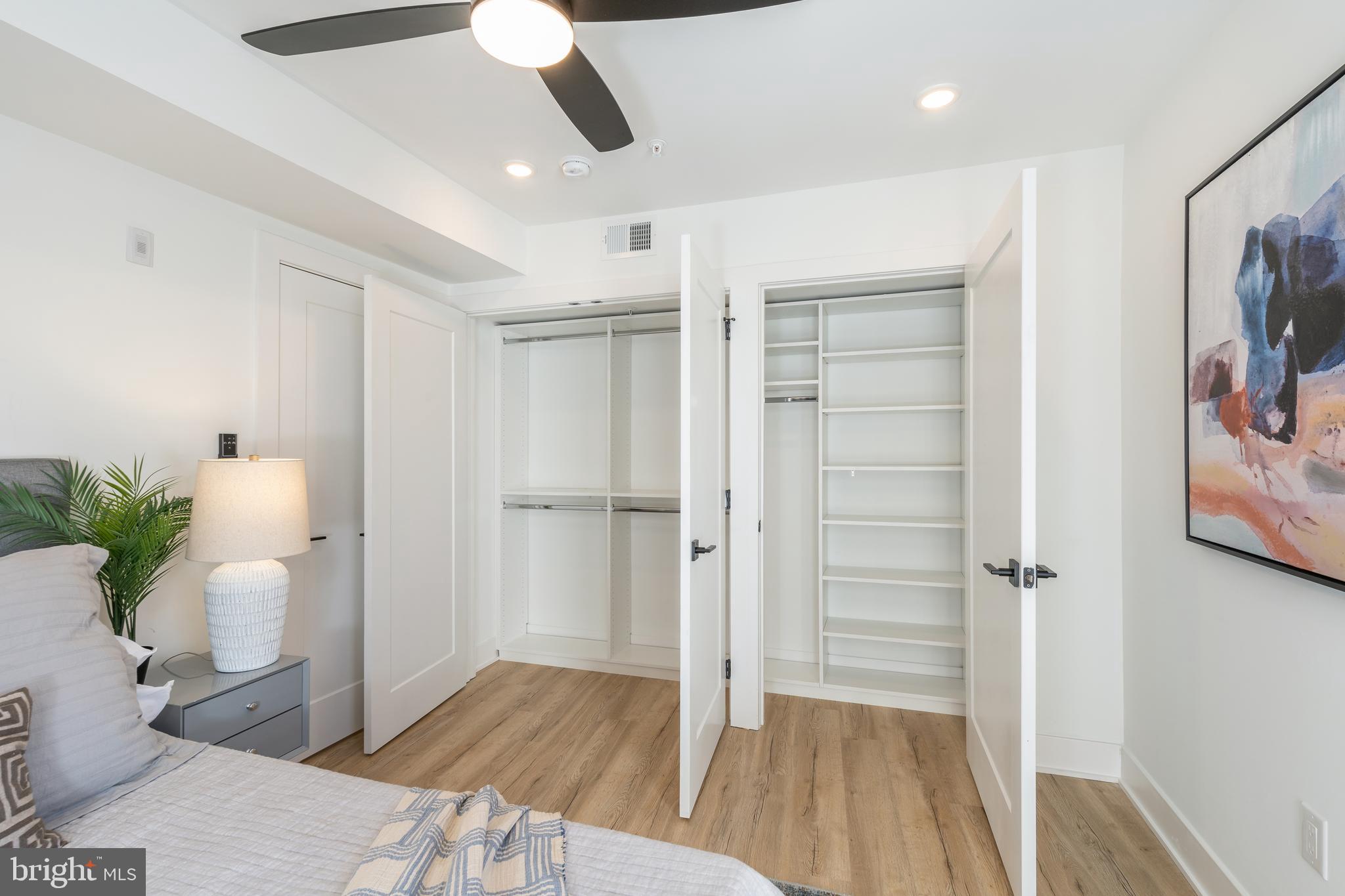 629 W GIRARD AVE #UNIT 606