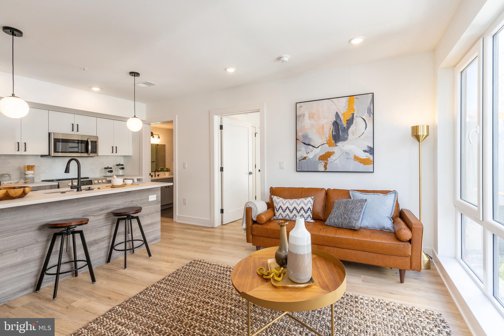 629 W GIRARD AVE #UNIT 606