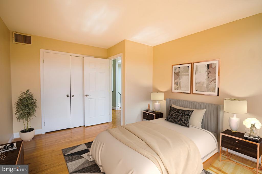 107 LOMBARD ST #UNIT B