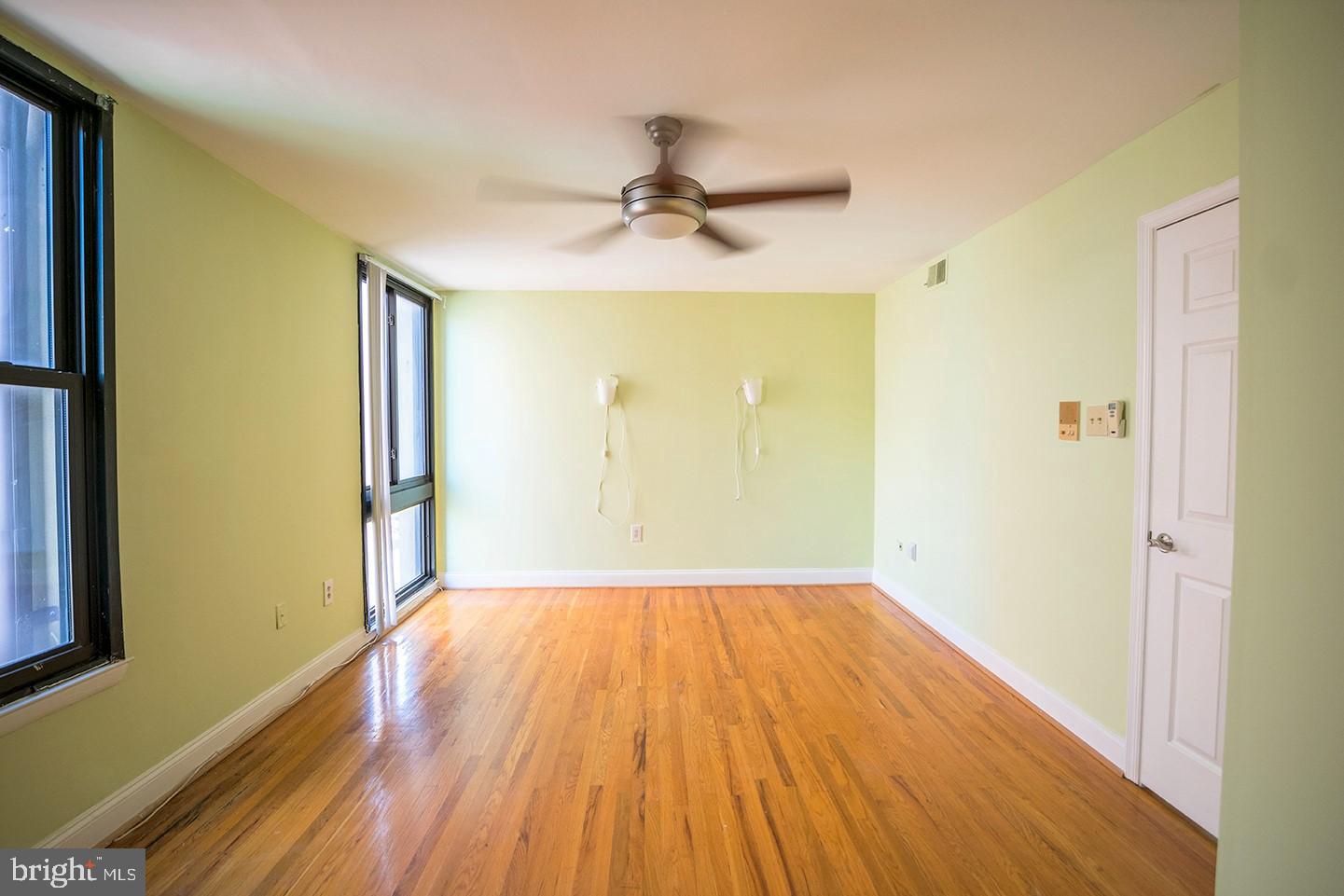 107 LOMBARD ST #UNIT B