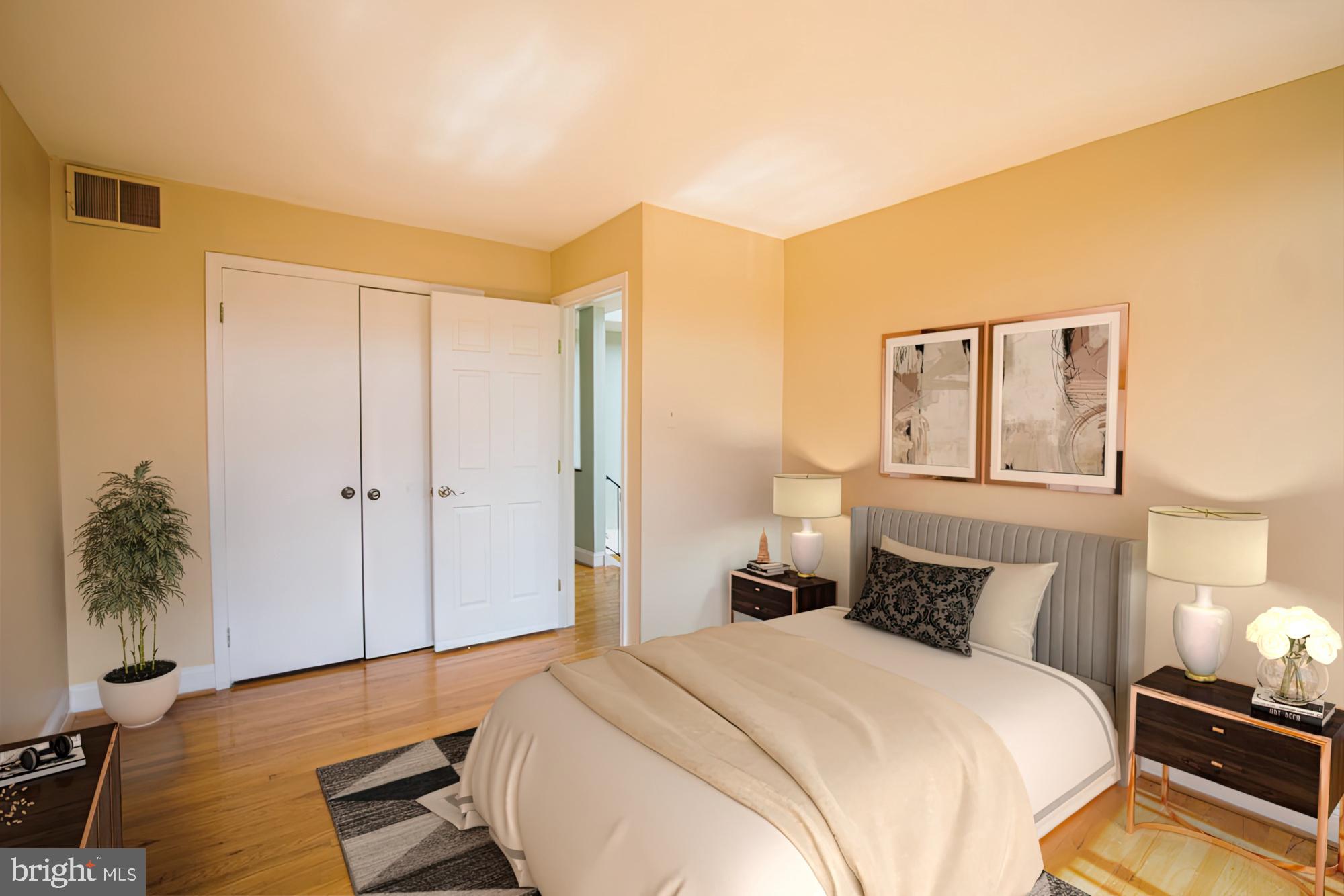 107 LOMBARD ST #UNIT B