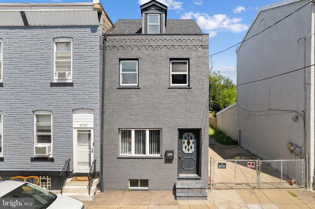 2739-41 Pratt St