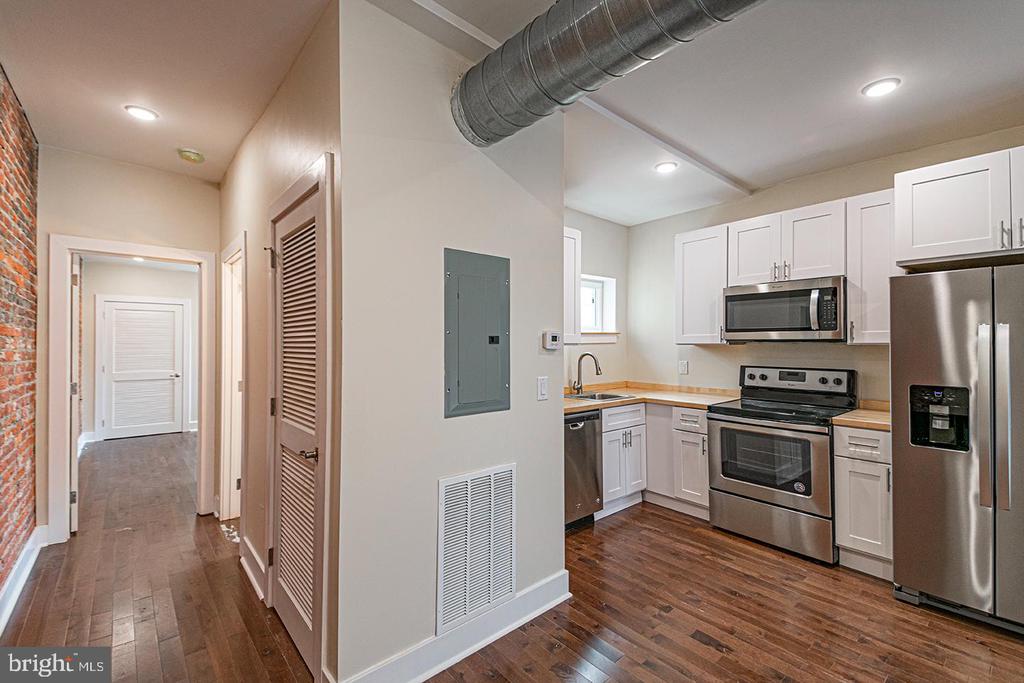 2061 SOUTH ST #UNIT 3