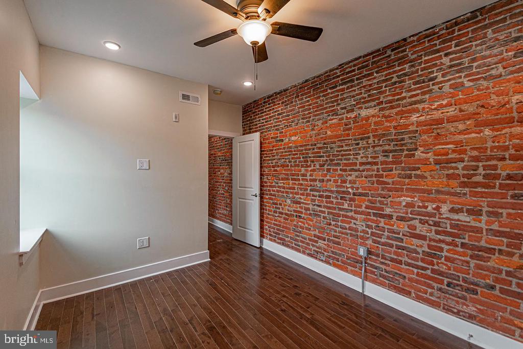 2061 SOUTH ST #UNIT 3