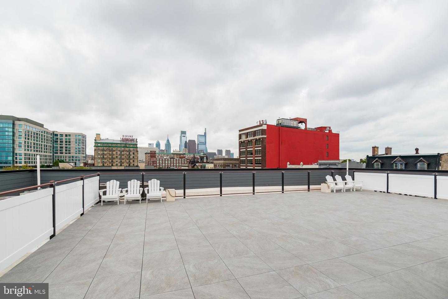 813 BROAD ST #ONE BEDROOM