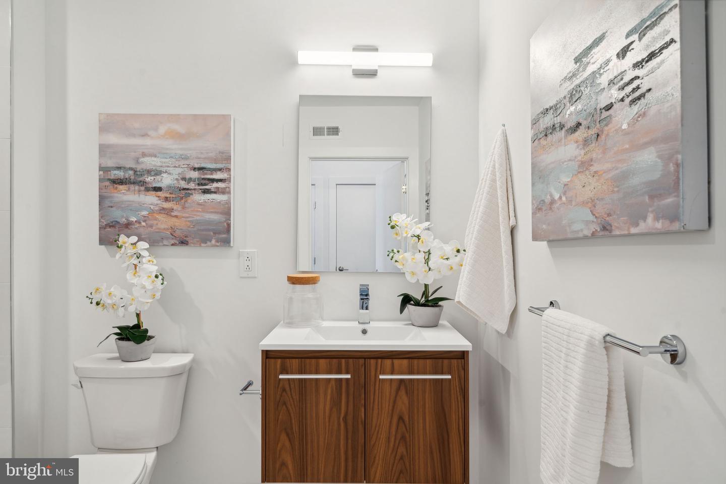 813 BROAD ST #ONE BEDROOM