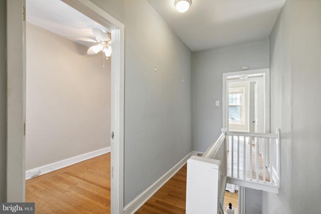 128 Burnside St