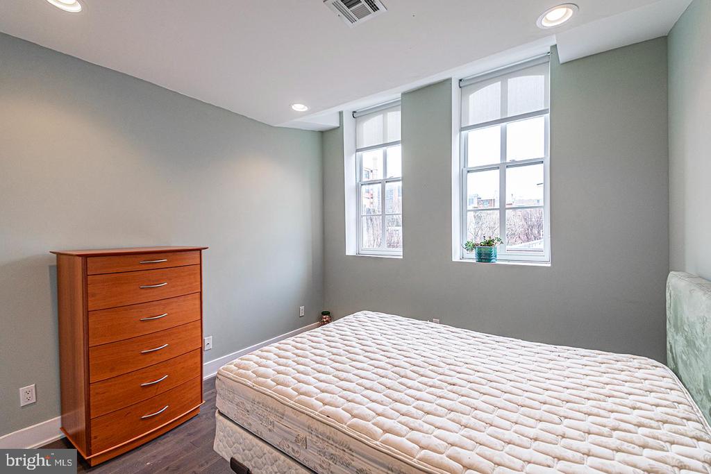 135 N 3RD ST #UNIT 3A