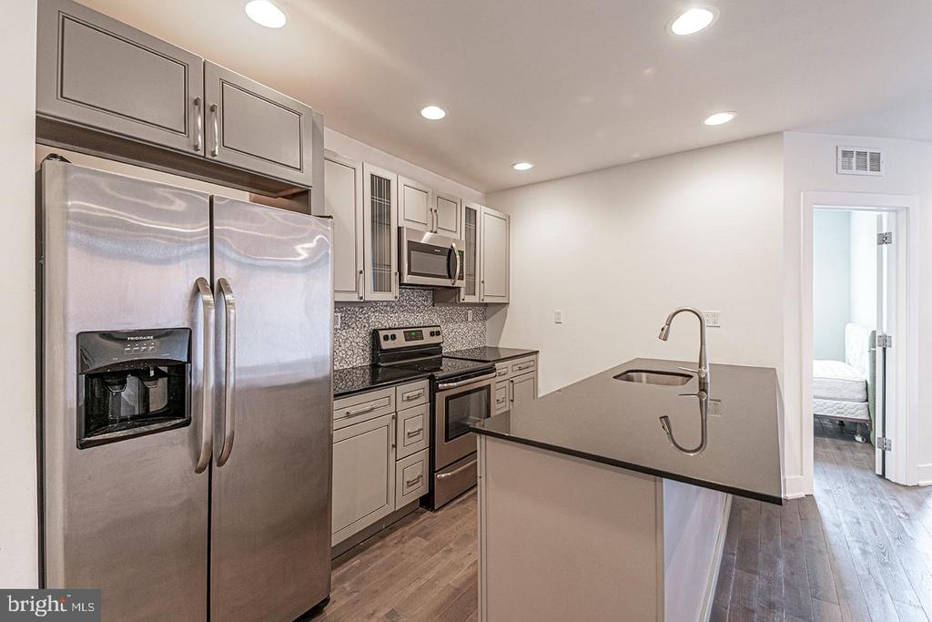 135 N 3RD ST #UNIT 3A