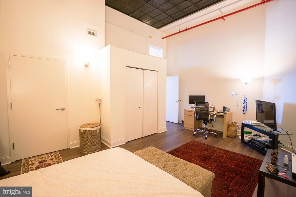720 N 5TH ST #UNIT 401
