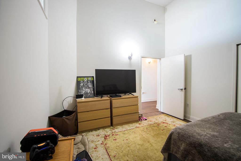 720 N 5TH ST #UNIT 401