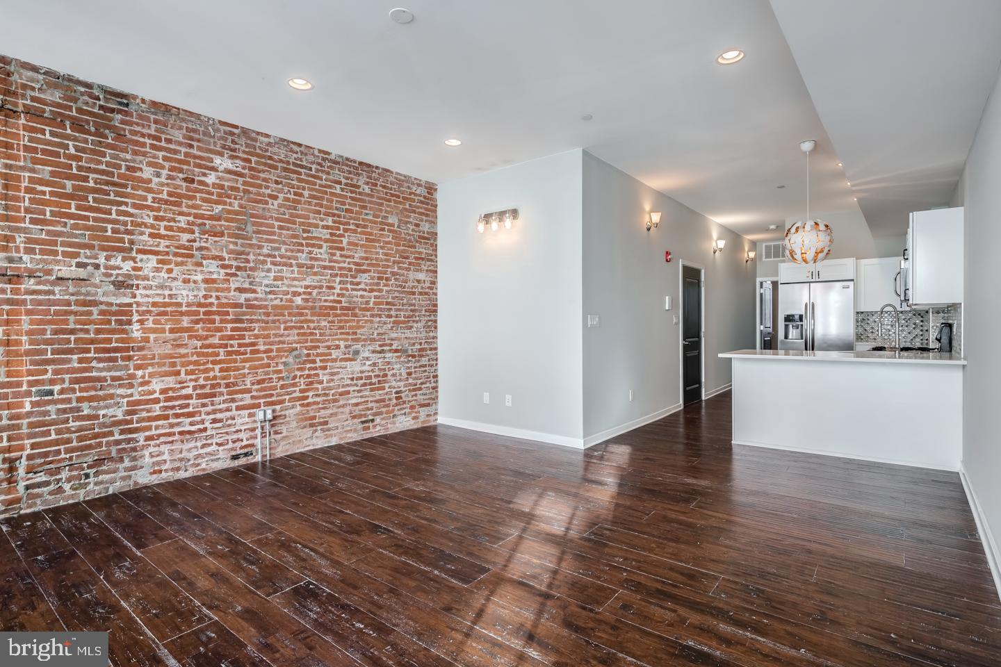 19 N 3RD ST #2ND FLOOR