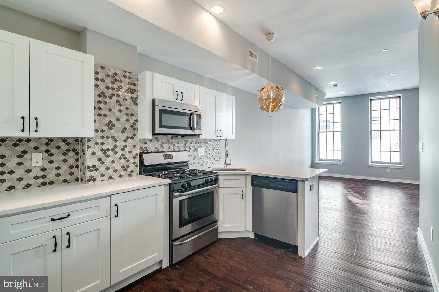 19 N 3RD ST #2ND FLOOR