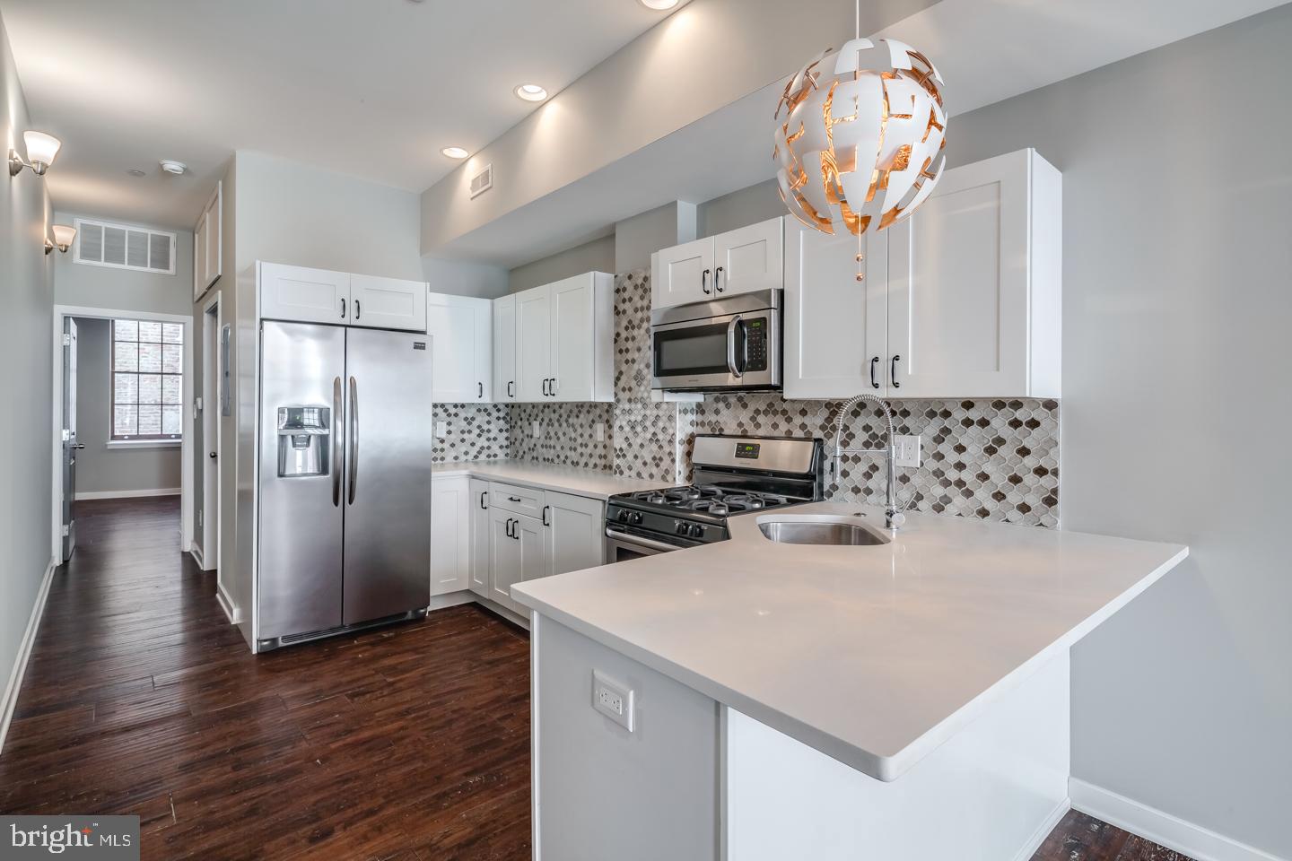 19 N 3RD ST #2ND FLOOR