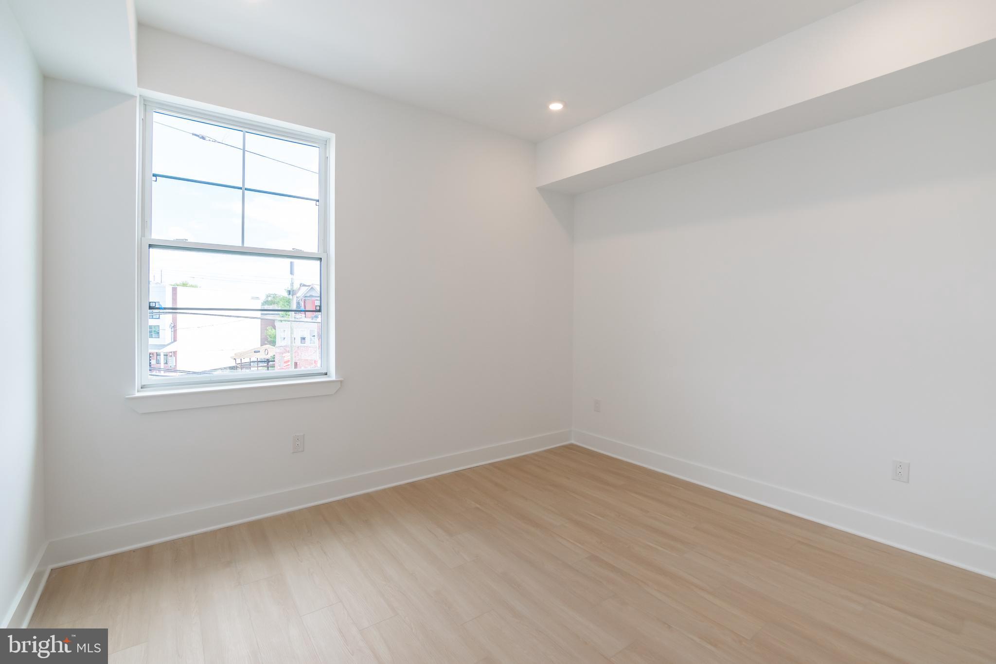 4408 LANCASTER AVE #UNIT 201