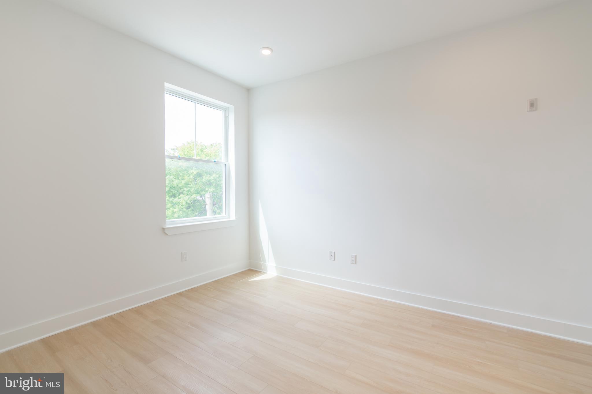 4408 LANCASTER AVE #UNIT 201