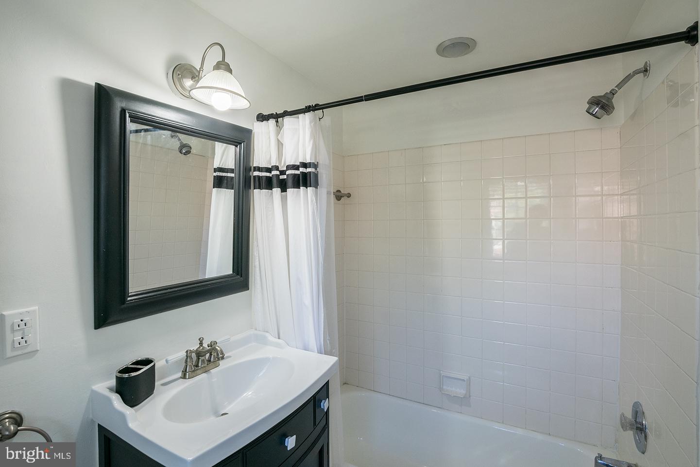 2134 PINE ST #UNIT 6