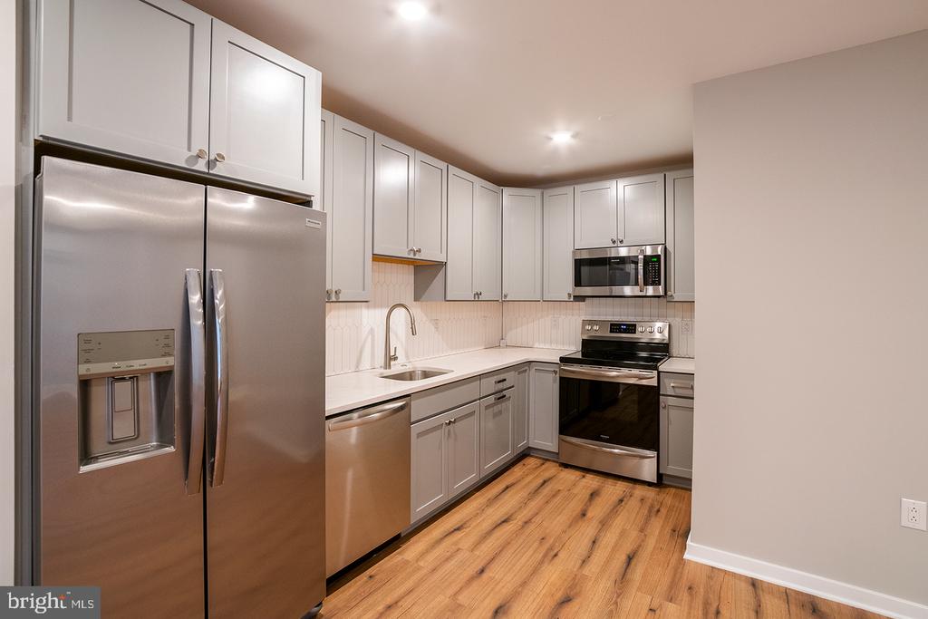 5007 PENTRIDGE ST #UNIT LR