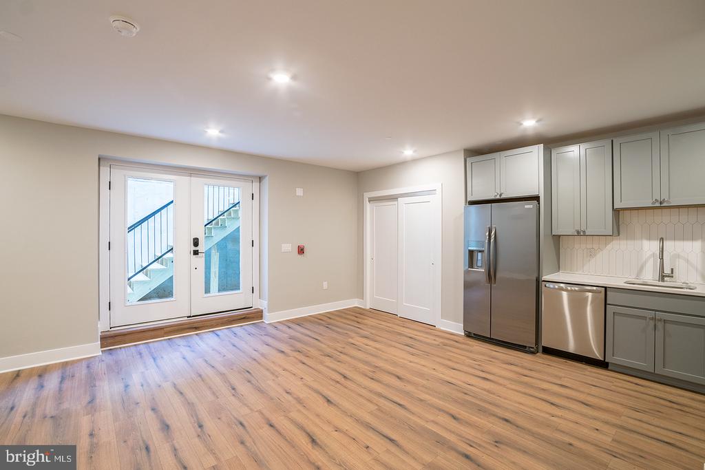 5007 PENTRIDGE ST #UNIT LR