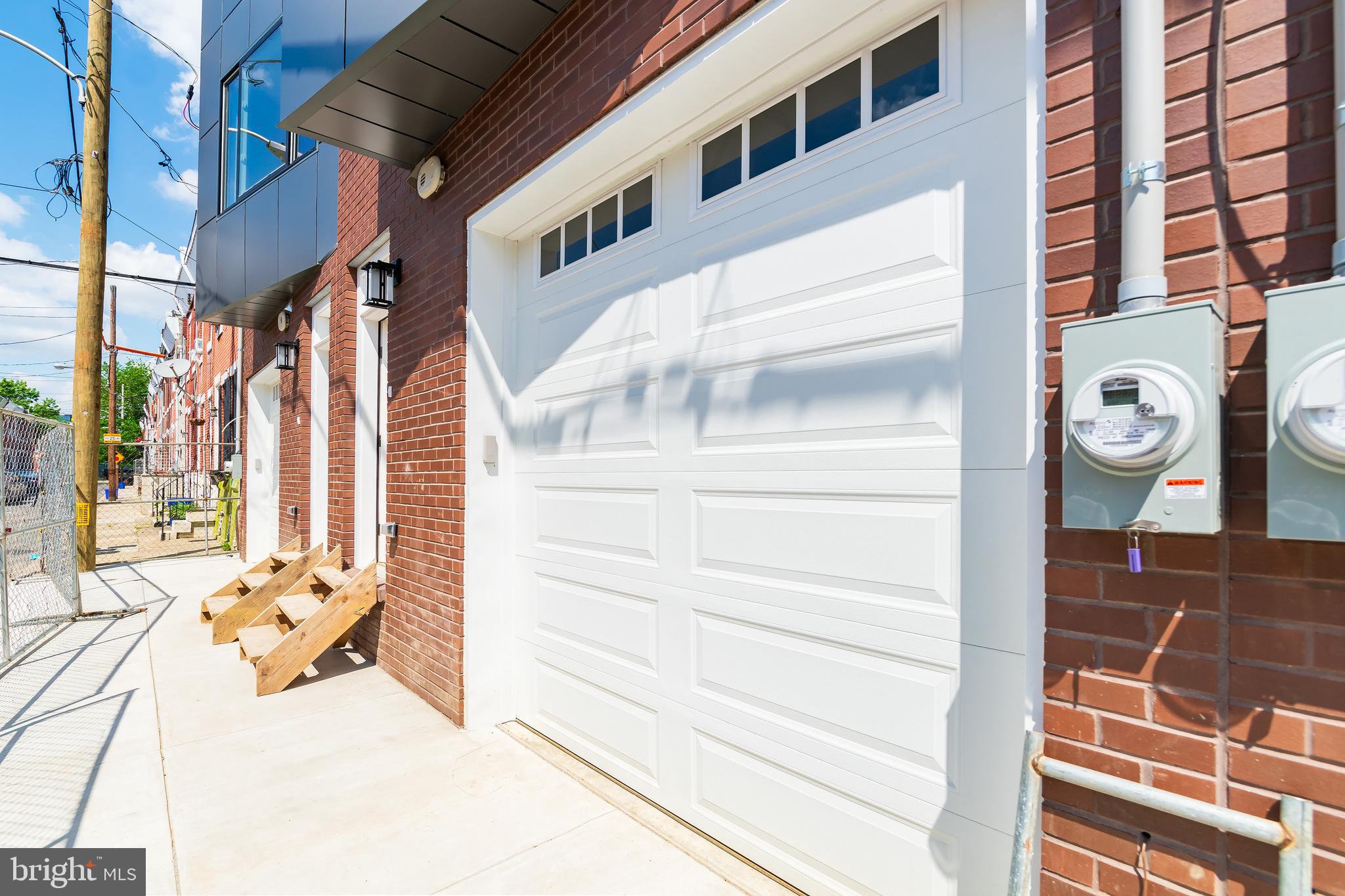 1349 S MYRTLEWOOD AVE