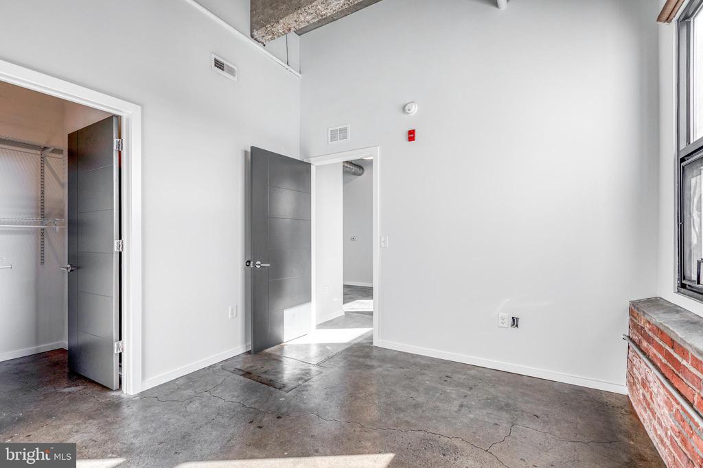 4800 BROWN ST #UNIT 407