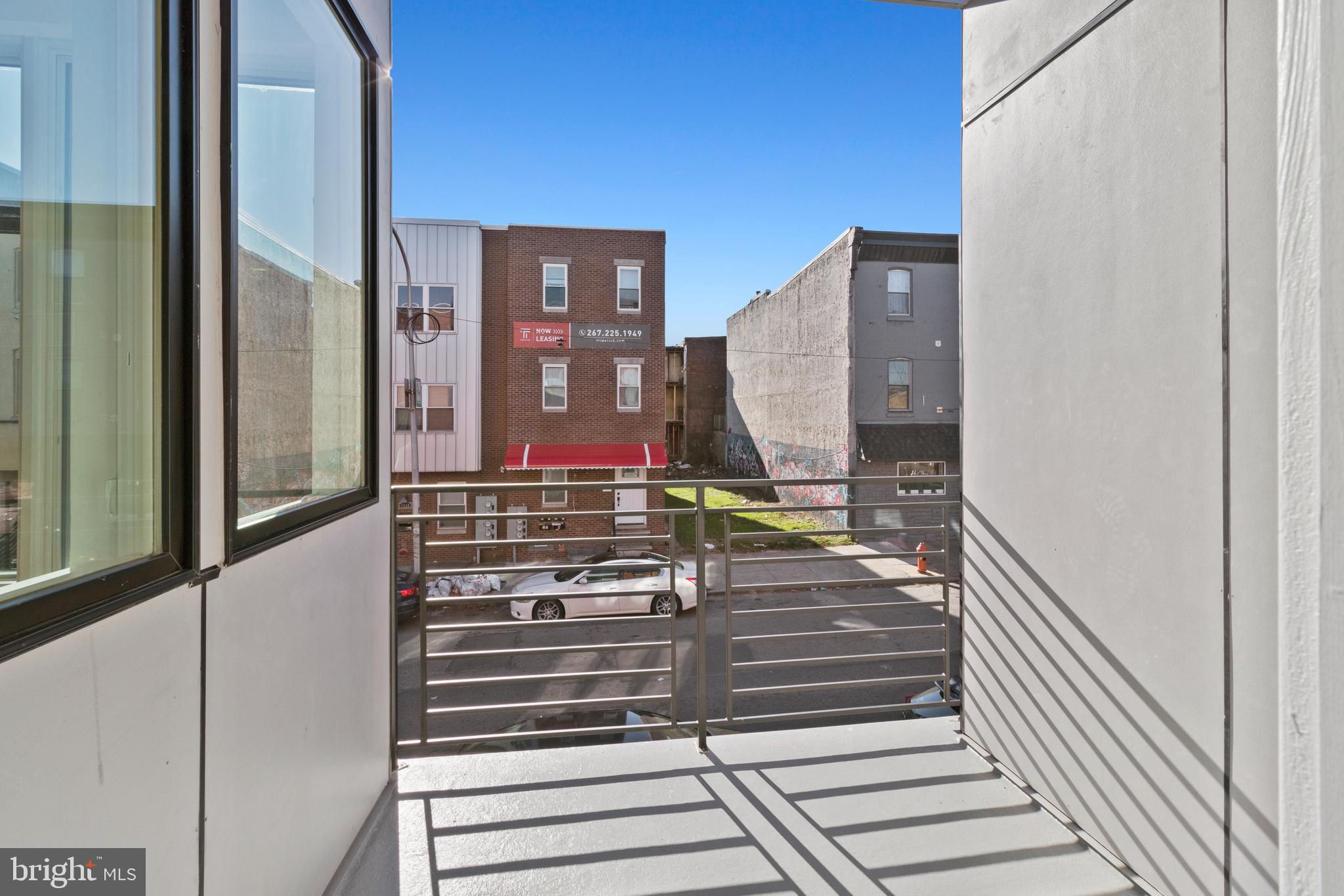 1935 CECIL B MOORE AVE #2