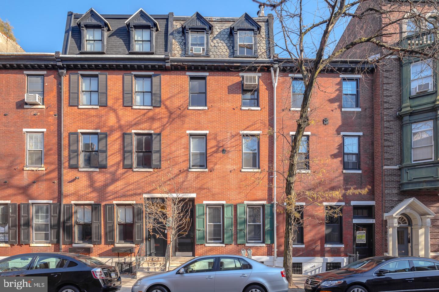 331 S 18TH ST #UNIT 1R